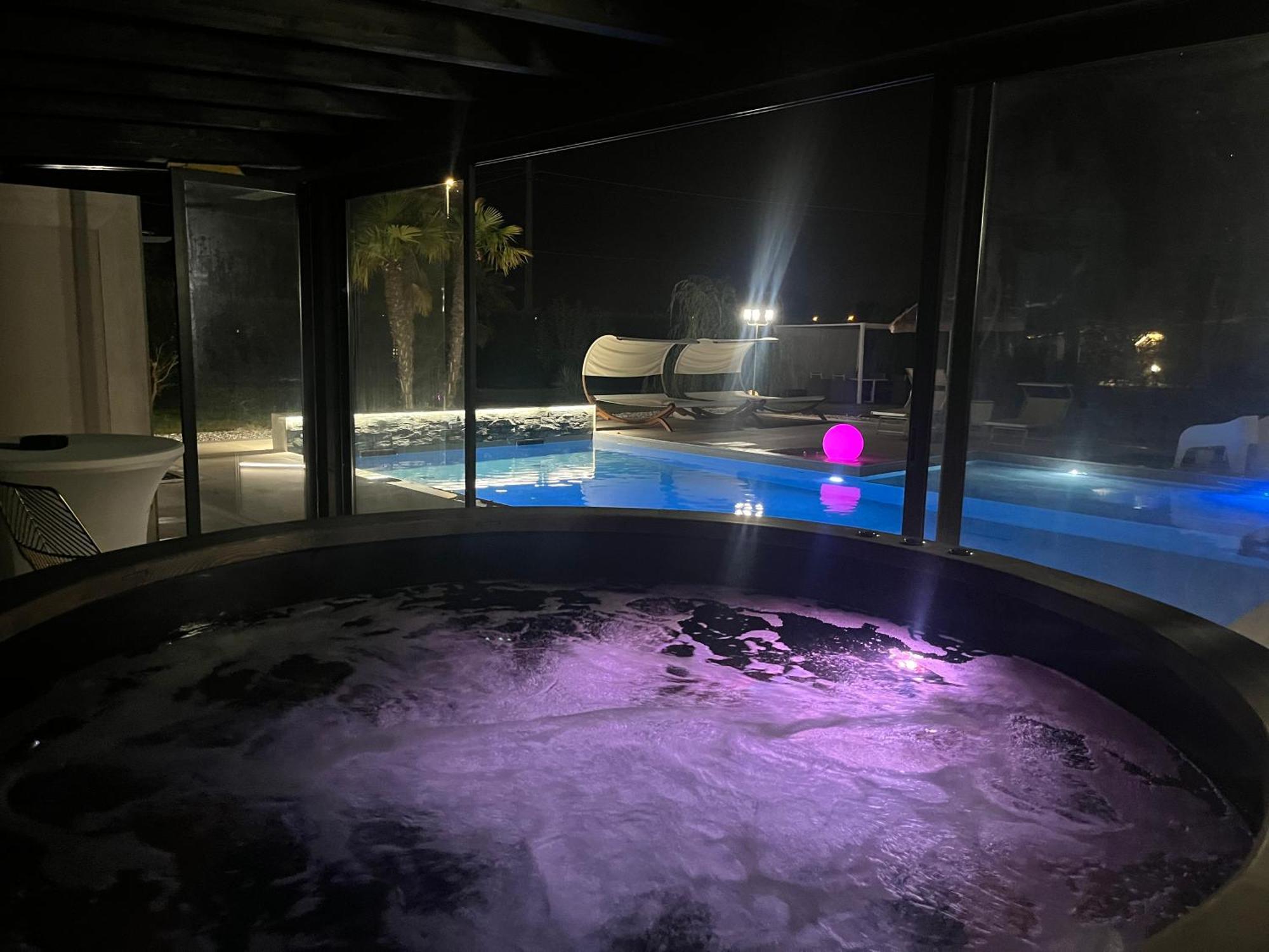 Cive Casakadd002Luxuryheated Pool Garden Patio Barbeque 아파트 외부 사진